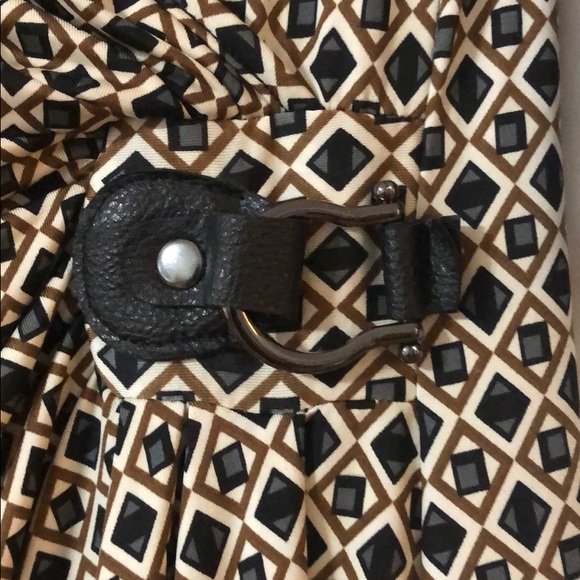 Print dress with buckle - Picture 2 of 4
